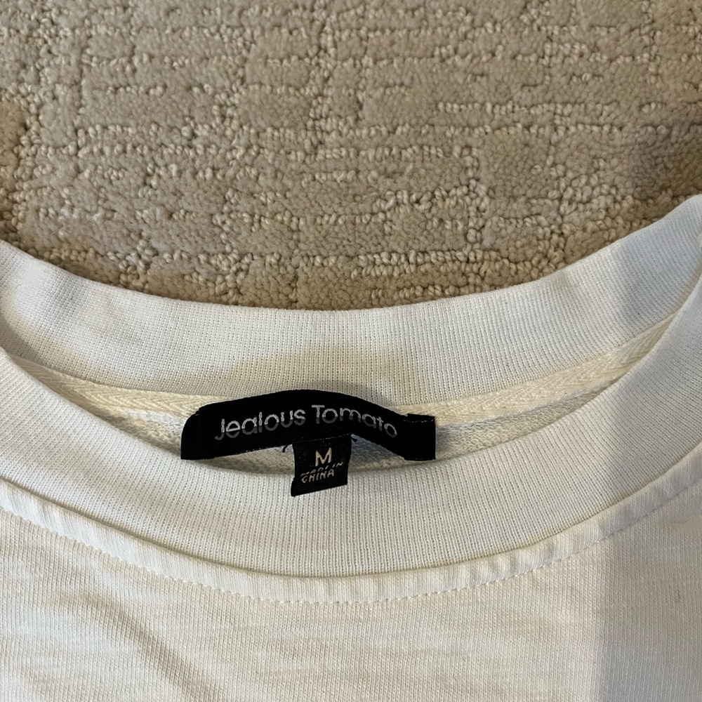 Floral Embroidered White Top size M - Picture 2 of 4